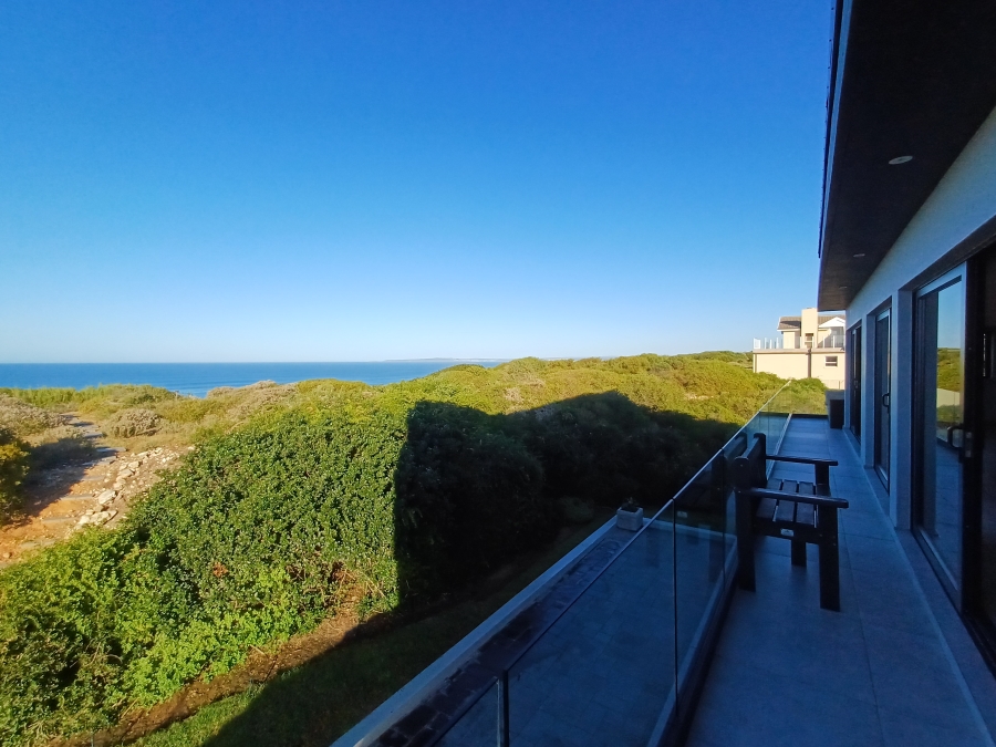 4 Bedroom Property for Sale in Dana Bay Western Cape